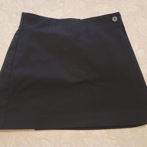 Aritzia Babaton Classic Black Wrap Skirt